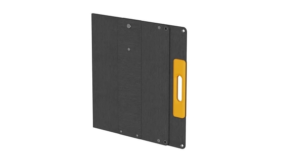 Centrale elettrica ricaricabile portatile per uso domestico con mini pannelli solari pieghevoli