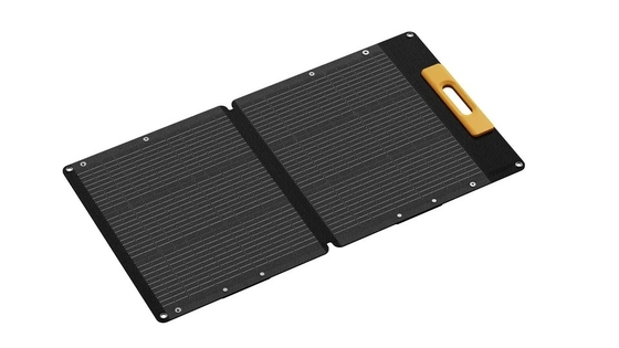 Centrale elettrica ricaricabile portatile per uso domestico con mini pannelli solari pieghevoli